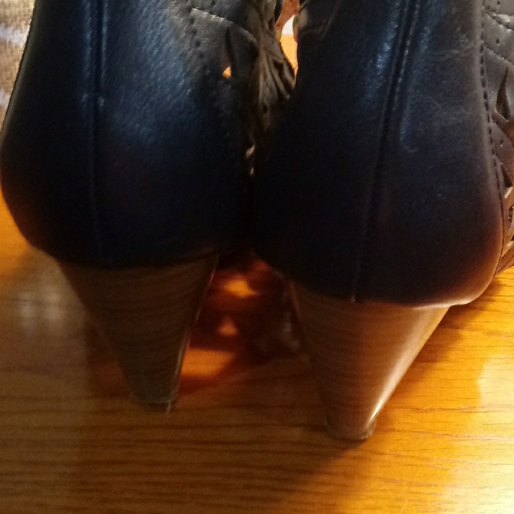 Monroe & main shoes - Picture 3 of 4